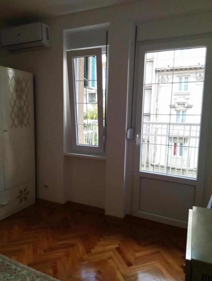 Palace Luxury Apartments The Heart Of Belgrade Extérieur photo